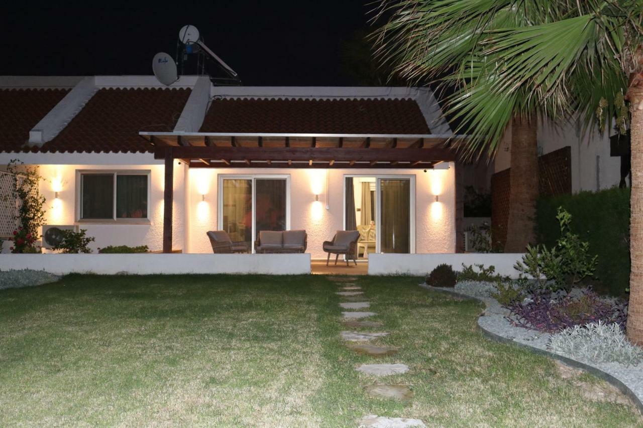 Yulya Villa By Taimoura Πάφος Εξωτερικό φωτογραφία