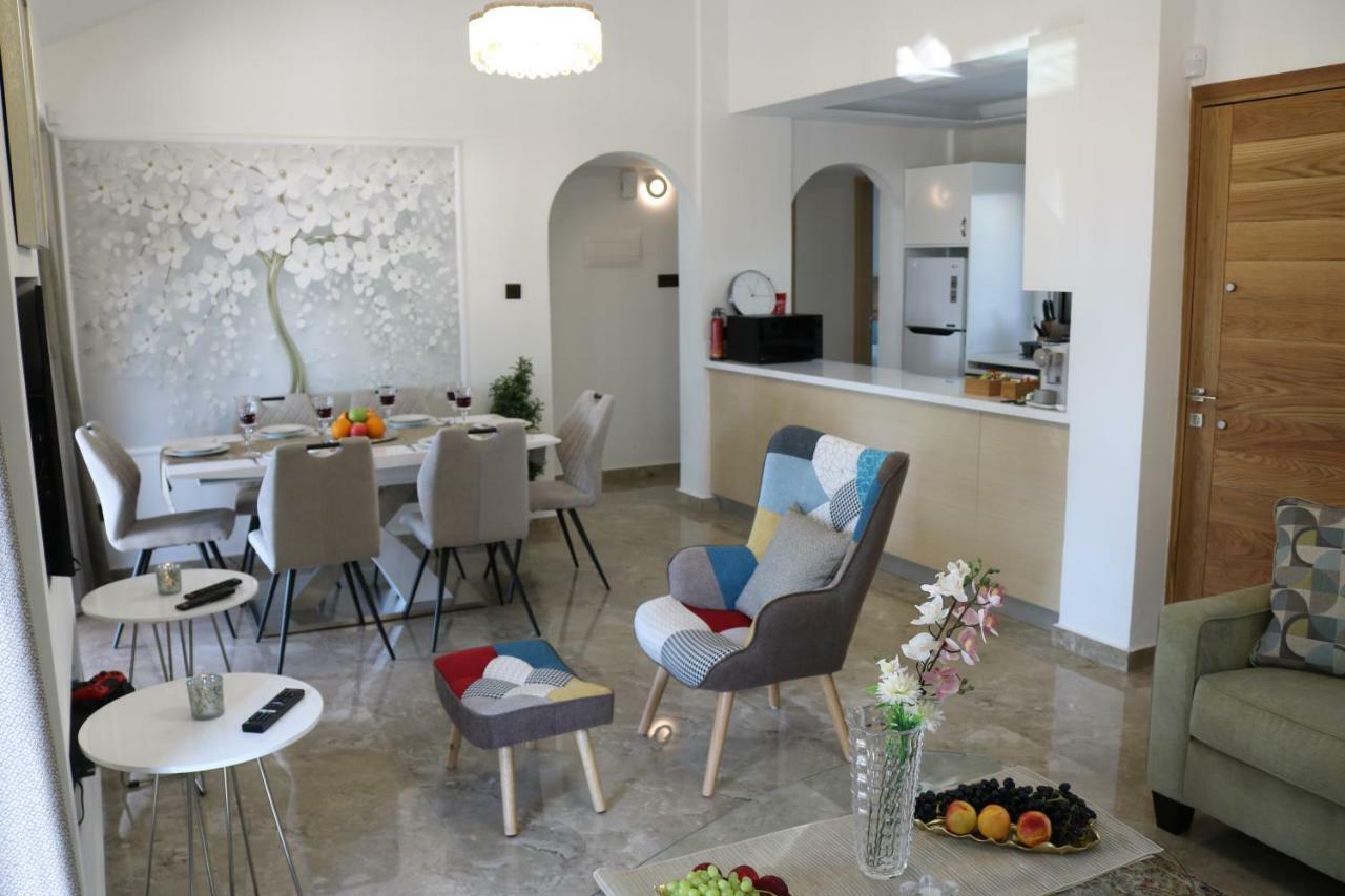 Yulya Villa By Taimoura Πάφος Εξωτερικό φωτογραφία